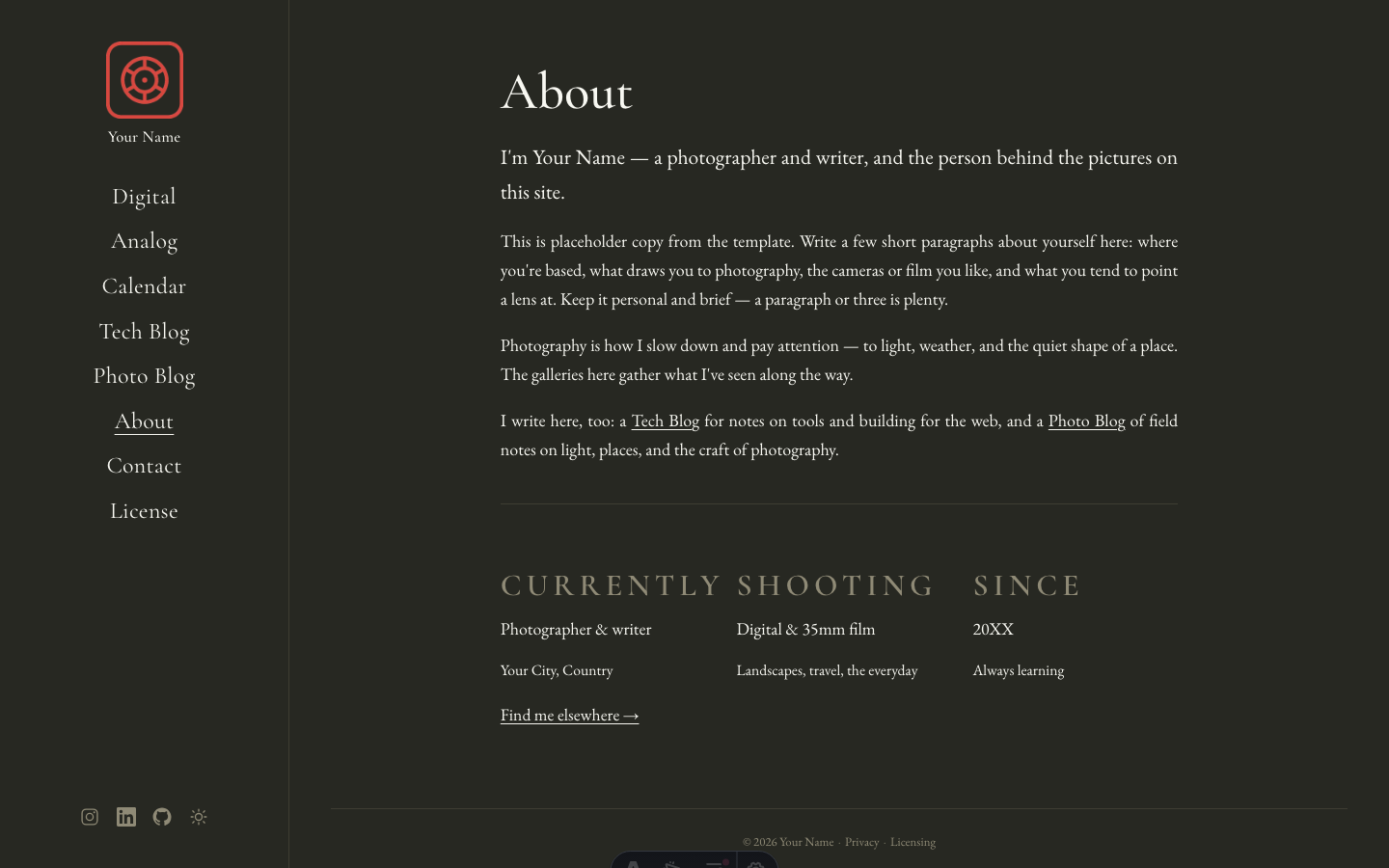 Photo Folio website template — page 3