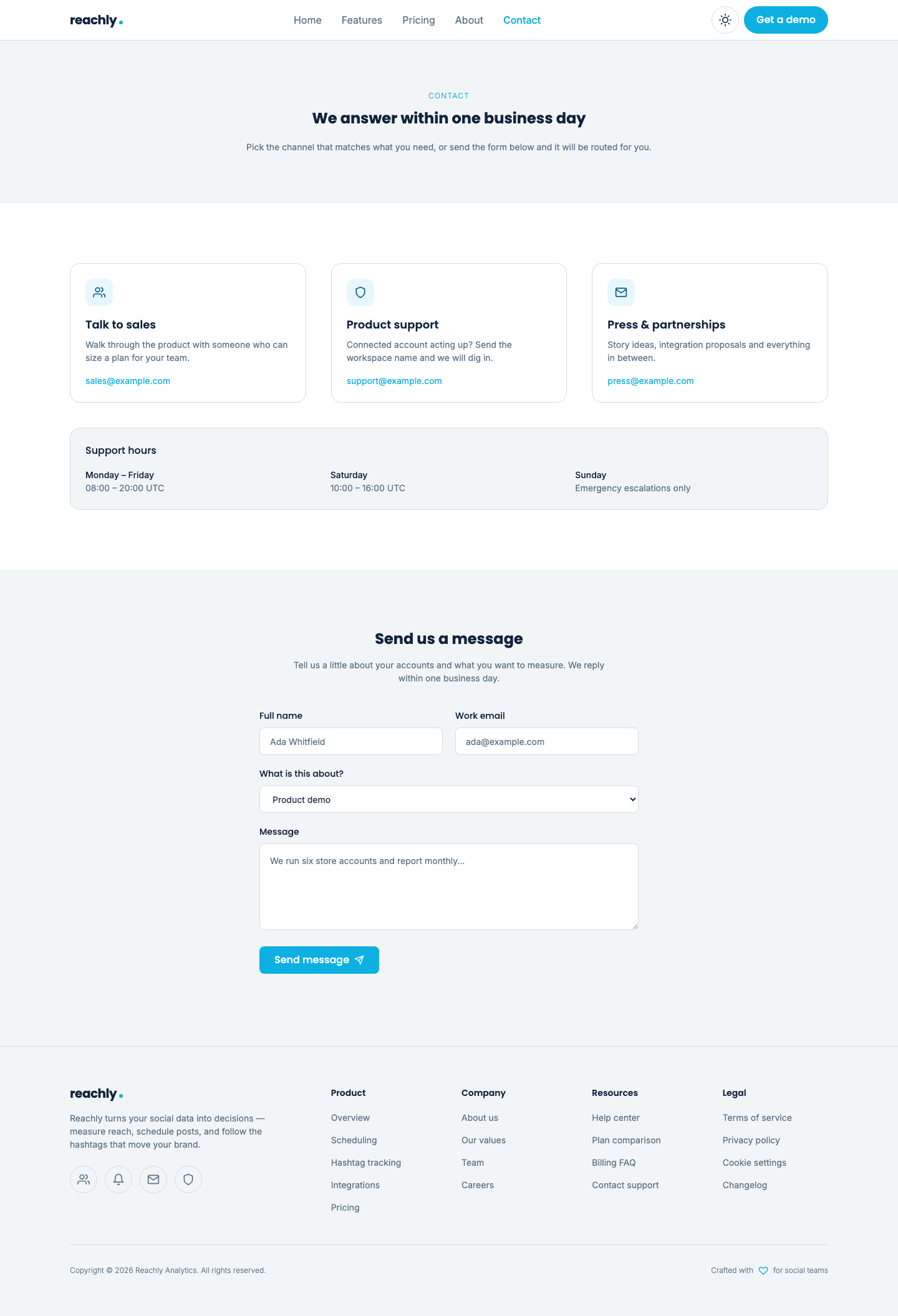 Reachly website template preview 8